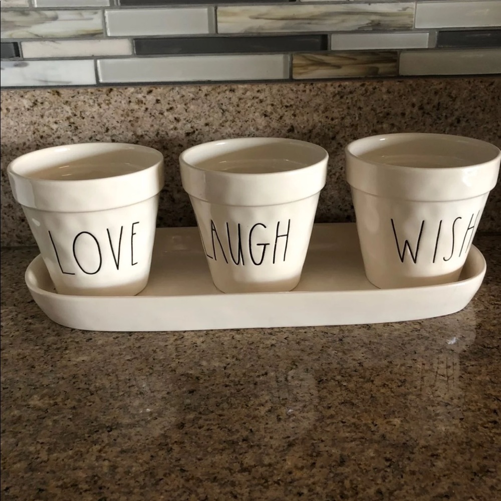Rae Dunn Planter